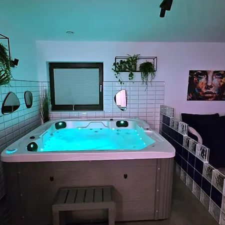 Komfortowy Dom Z Jacuzzi Blisko Trojmiasta